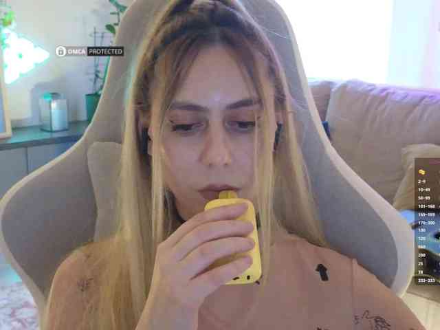 Danil__Kolbasenko webcam