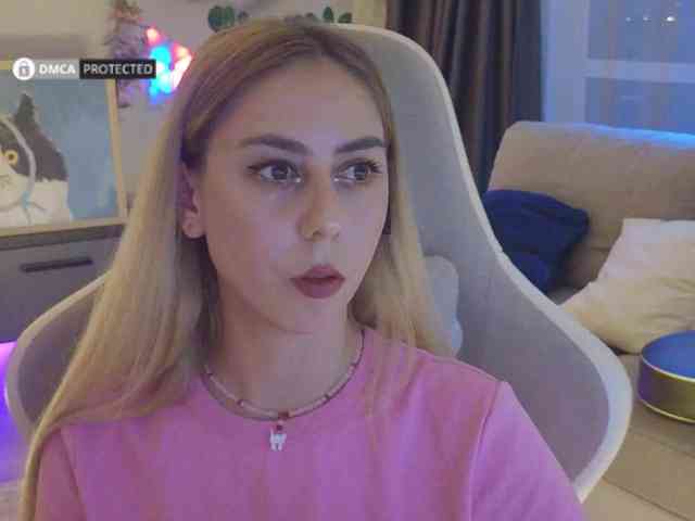 Danil__Kolbasenko webcam