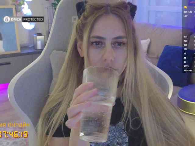 Danil__Kolbasenko webcam