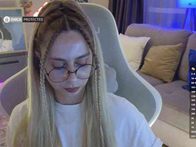Danil__Kolbasenko webcam
