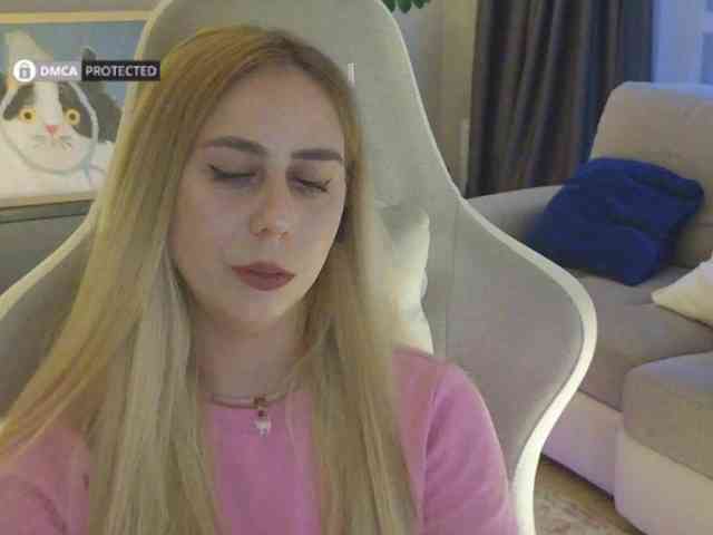 Danil__Kolbasenko webcam