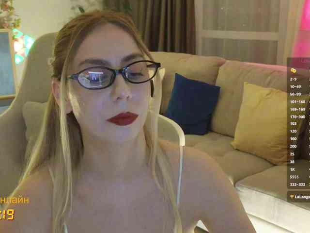 Danil__Kolbasenko webcam