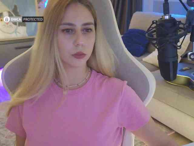 Danil__Kolbasenko webcam