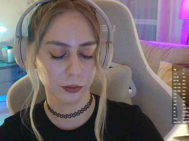 Danil__Kolbasenko webcam