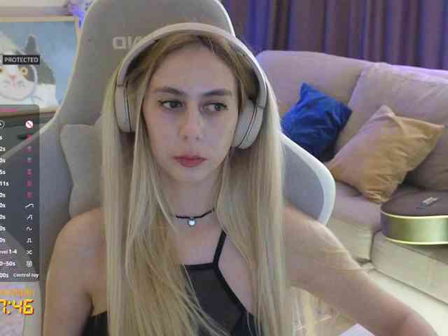 Danil__Kolbasenko webcam