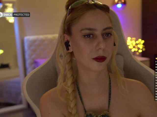 -Light-Fury- Live Webcam on BongaCams