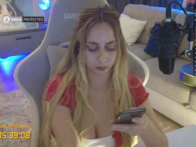 Danil__Kolbasenko webcam