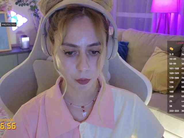 Danil__Kolbasenko webcam