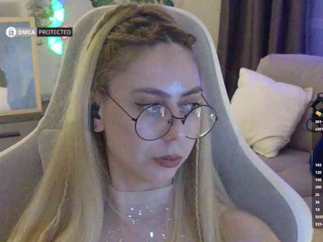 Danil__Kolbasenko webcam