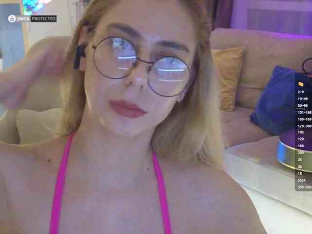 Danil__Kolbasenko webcam