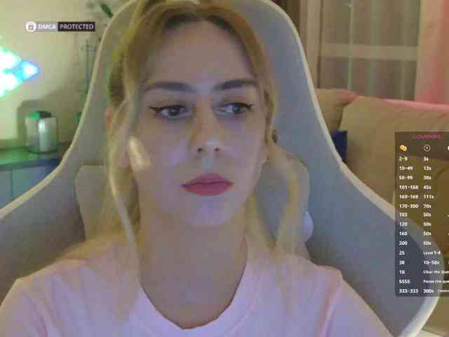 Danil__Kolbasenko webcam
