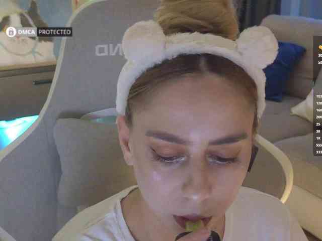 Danil__Kolbasenko webcam