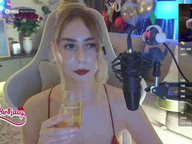 Danil__Kolbasenko webcam