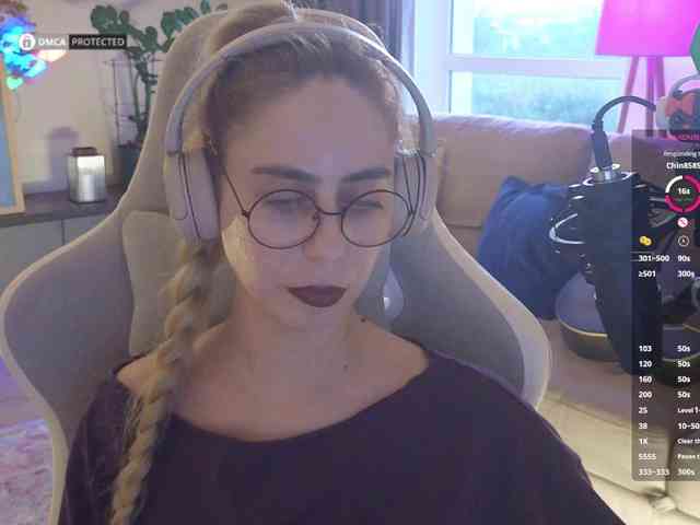 Danil__Kolbasenko webcam