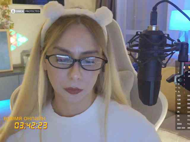 Danil__Kolbasenko webcam