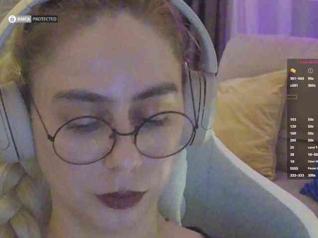 Danil__Kolbasenko webcam
