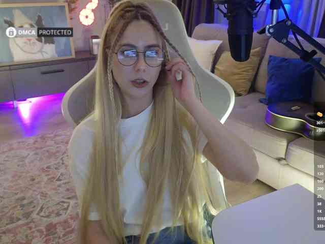 Danil__Kolbasenko webcam