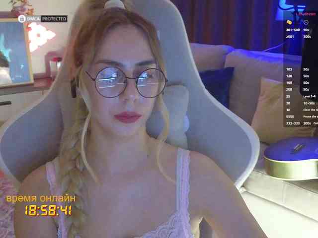 Danil__Kolbasenko webcam