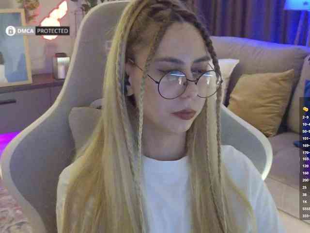 Danil__Kolbasenko webcam