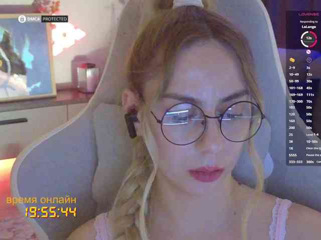 Danil__Kolbasenko webcam