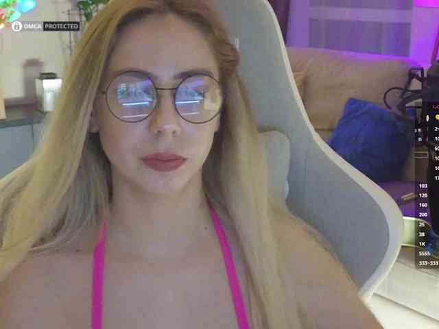 Danil__Kolbasenko webcam