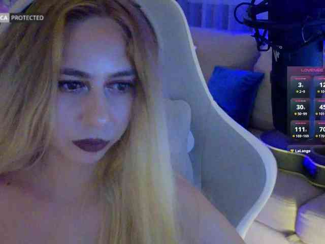 -Light-Fury- Live Webcam on BongaCams