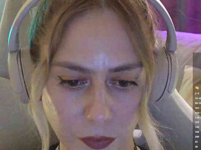 Danil__Kolbasenko webcam