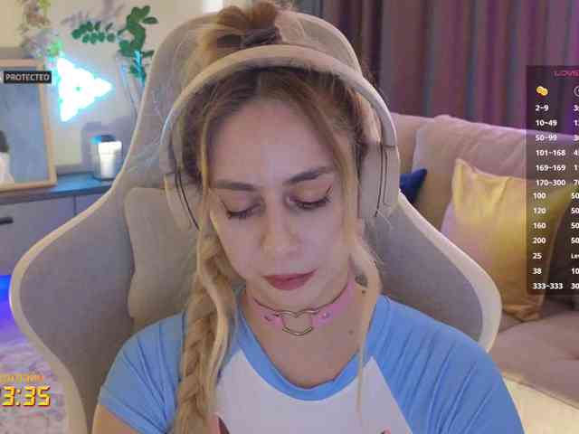 Danil__Kolbasenko webcam