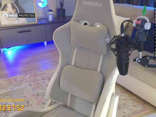 Danil__Kolbasenko webcam
