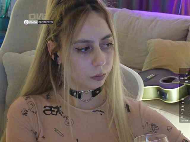 Danil__Kolbasenko webcam
