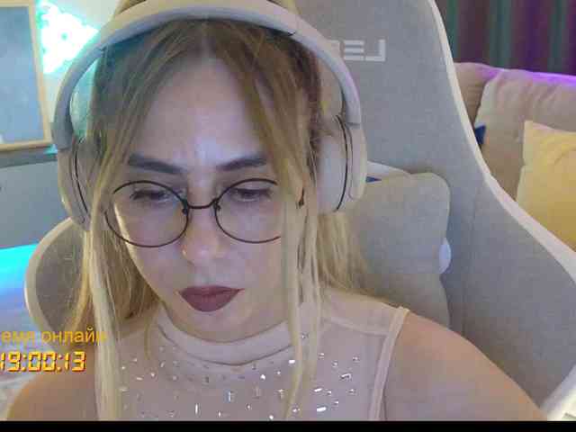 Danil__Kolbasenko webcam