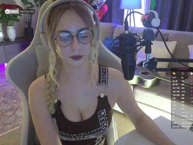 Danil__Kolbasenko webcam