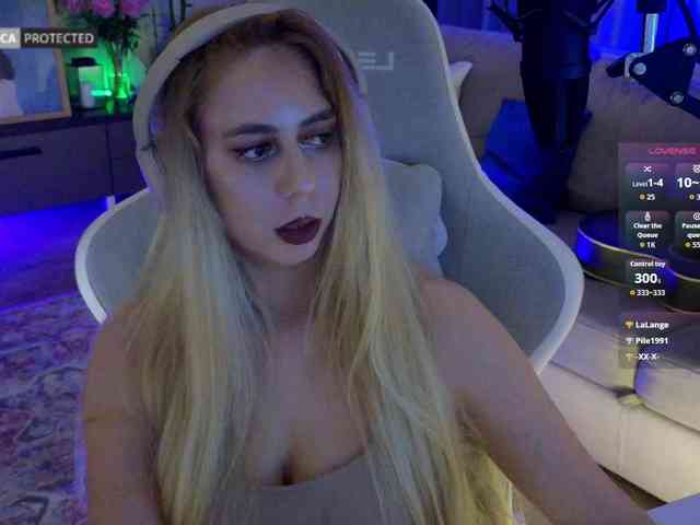 Danil__Kolbasenko webcam