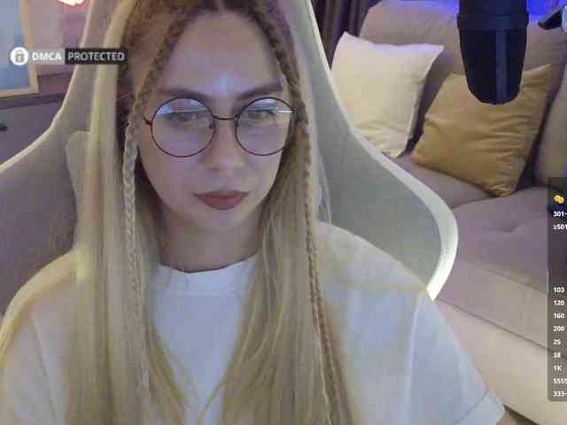 Danil__Kolbasenko webcam