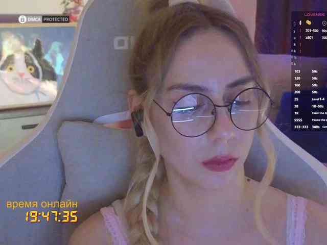 Danil__Kolbasenko webcam