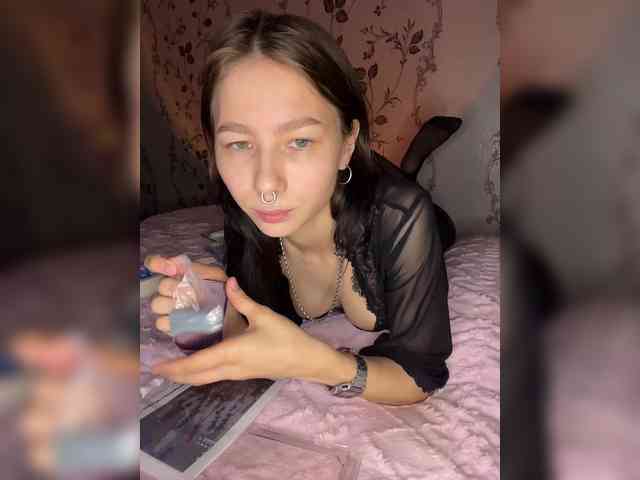 Модель: JennyDooley