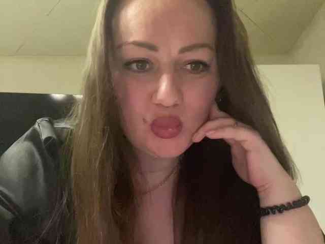 SweetyLiza webcam