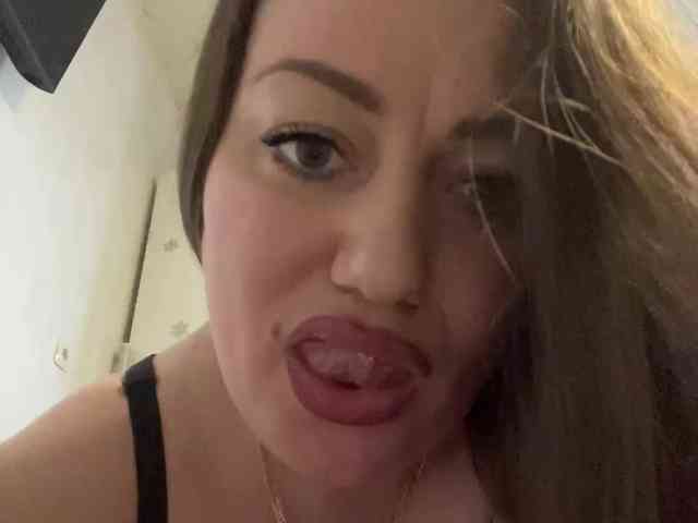 SweetyLiza webcam