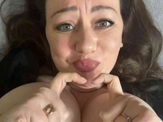 SweetyLiza webcam