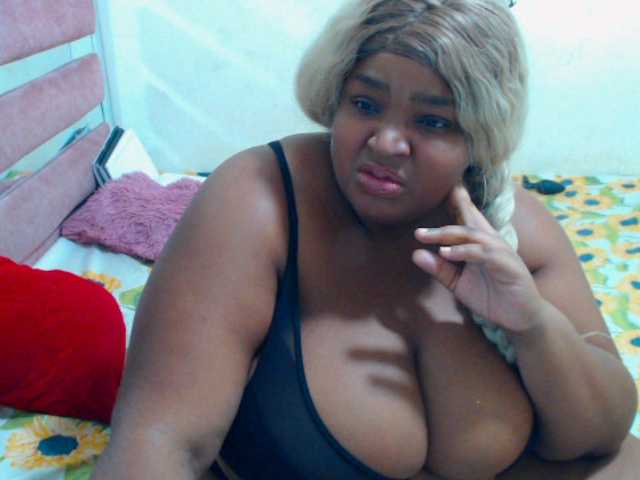 hannai's BongaCams show and profile