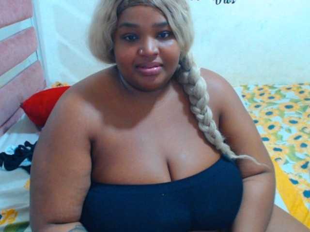 hannai's BongaCams show and profile