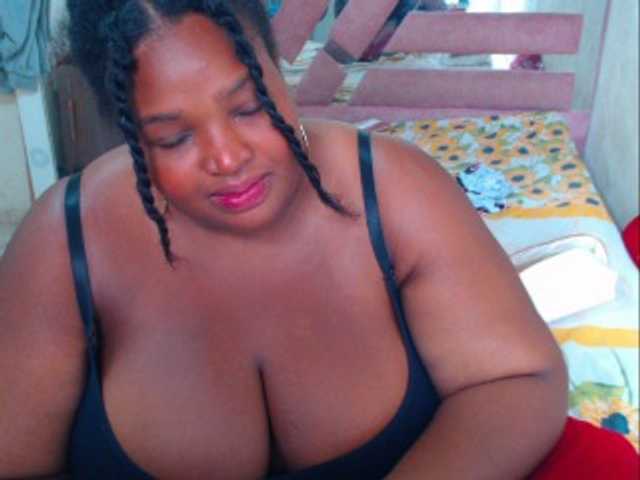 hannai live cam on BongaCams