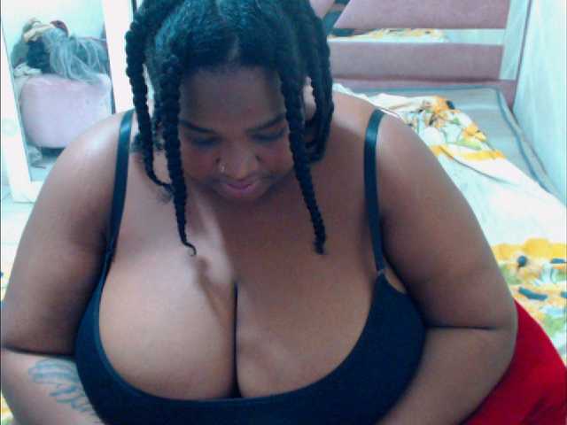 hannai live webcam show