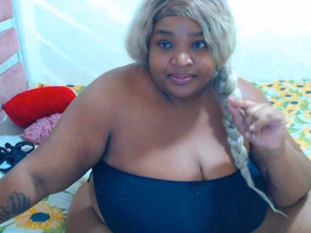 hannai's BongaCams show and profile