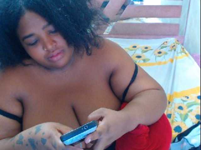 hannai live webcam show