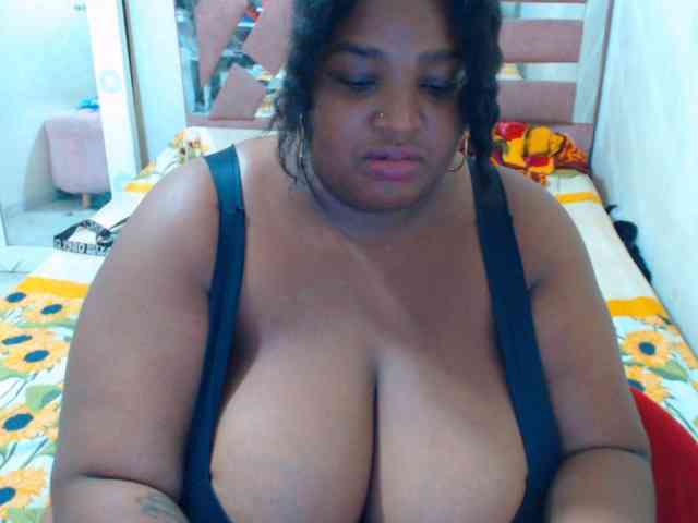 hannai Live Webcam on BongaCams