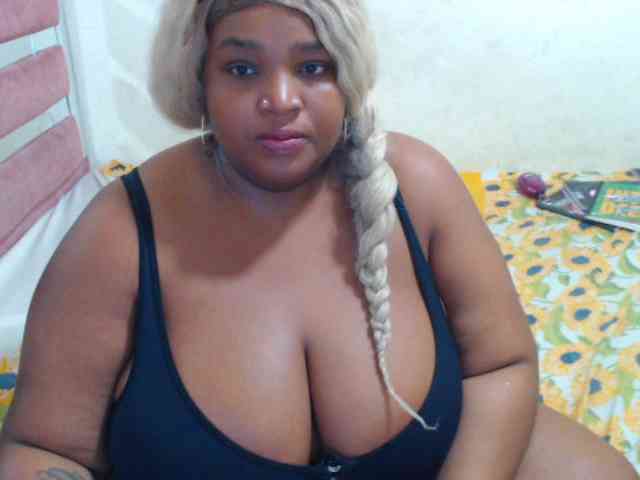 hannai Live Webcam on BongaCams