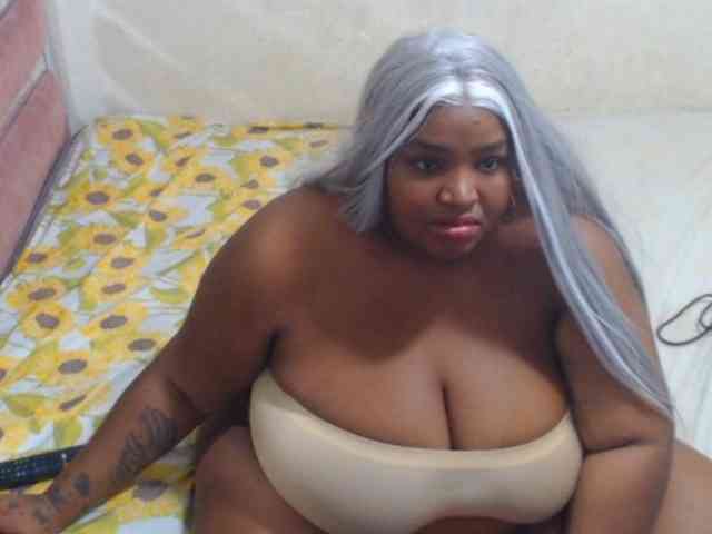 hannai Live Webcam on BongaCams