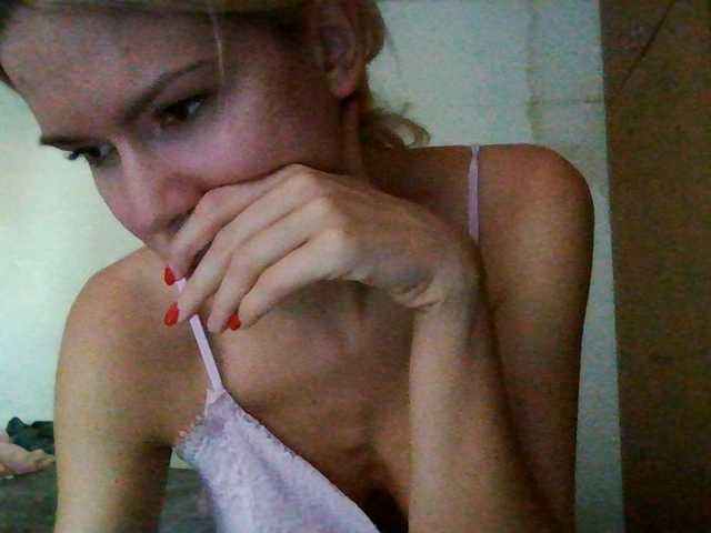Keylaone live cam on BongaCams