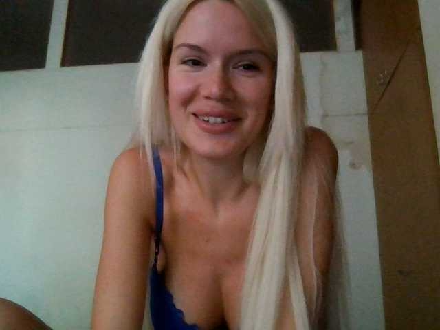 Keylaone live cam on BongaCams